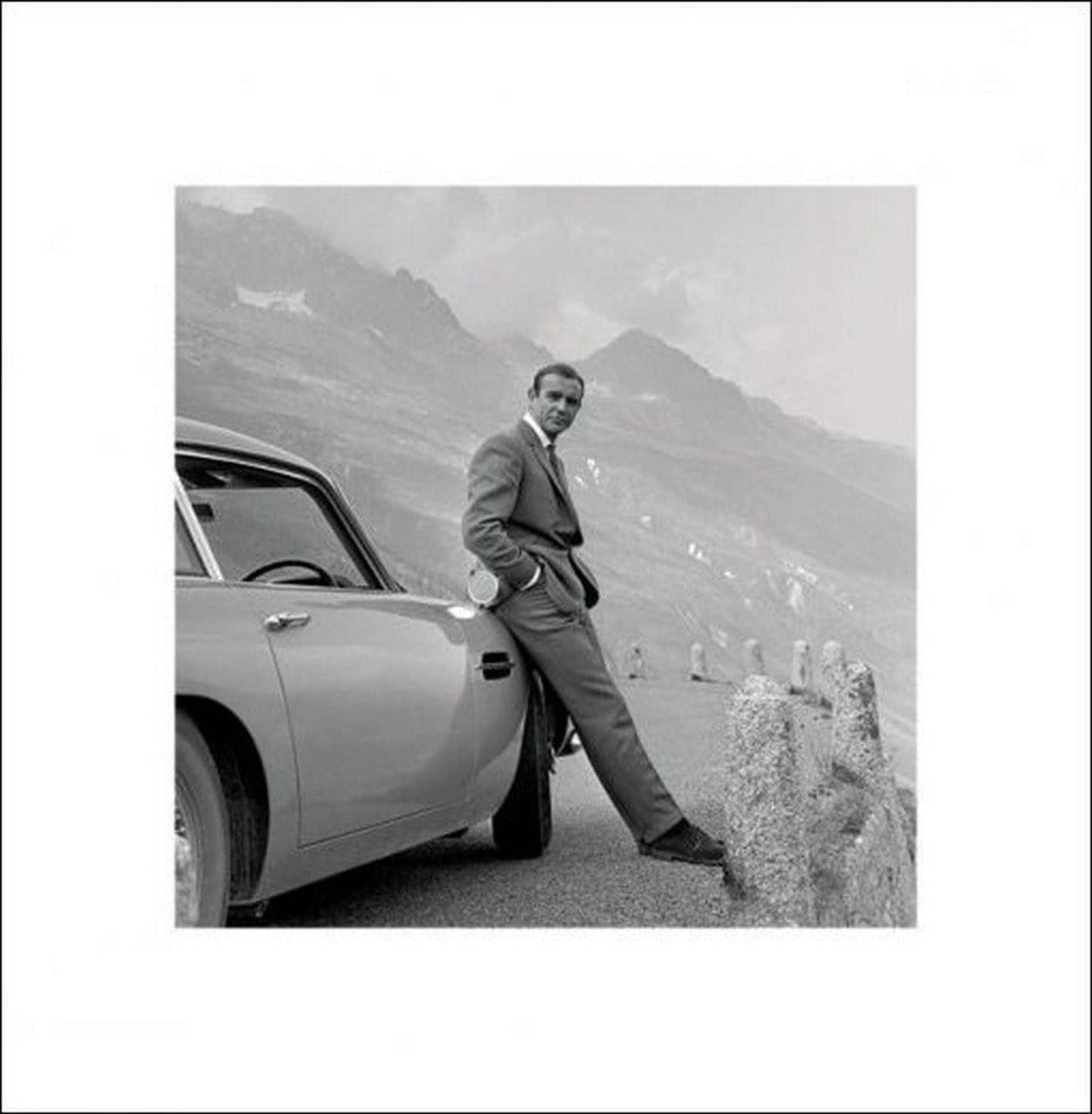 Affiche Art James Bond - Aston Martin 40x40cm
